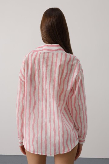 Pembe Çizgili Cep Detaylı Uzun Kol Oversize Gömlek