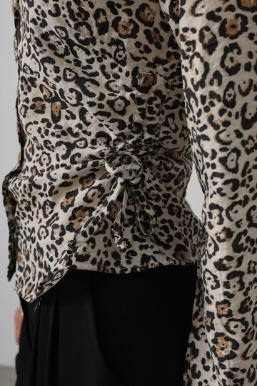 Leopar Yanları Büzgülü Leopar Gömlek