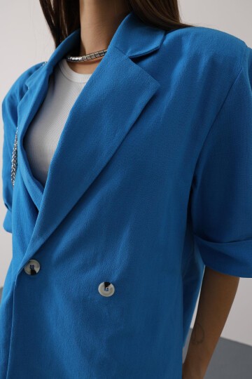 Yarım Kol Oversize Yırtmaçlı Ceket