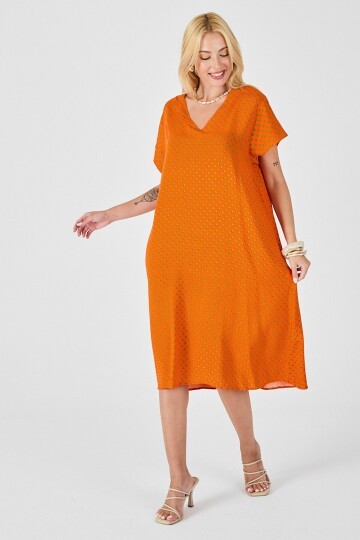 Turuncu Derin V Yaka Kısa Kollu Çizgi Desenli Midi Boy Elbise