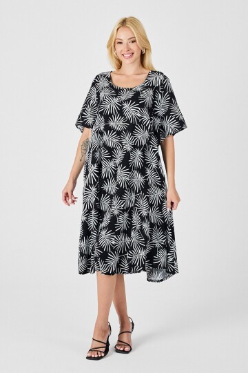 Siyah Geniş Yaka Desenli Midi Boy Elbise