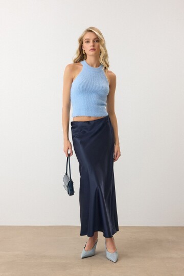 Halter Yaka Tüylü Triko Crop Top