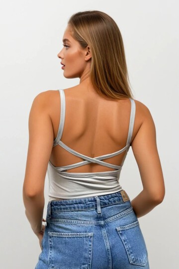 Bej Kare Yaka Askılı Crop Bluz