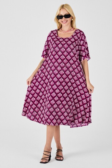 Fuşya U Yaka Kısa Kollu Midi Boy Desenli Elbise