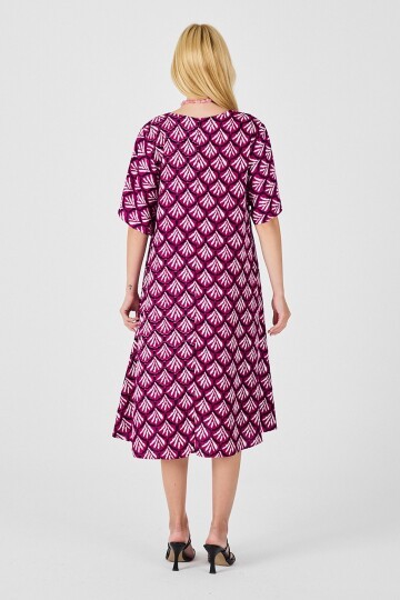Fuşya U Yaka Kısa Kollu Midi Boy Desenli Elbise