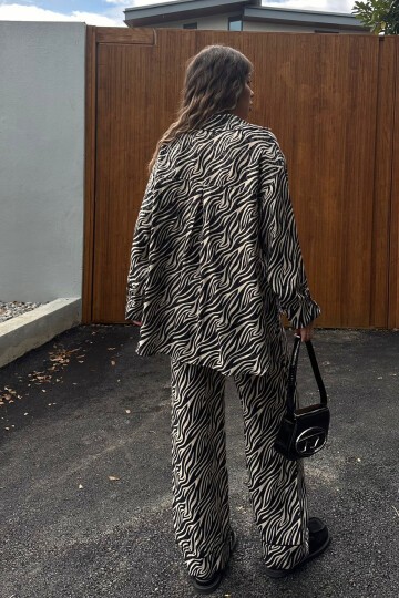 Zebra Desenli Gömlek Pantolon Alt Üst Takım