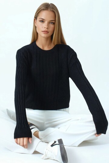 Ajur Desenli Ribanalı Triko Kazak