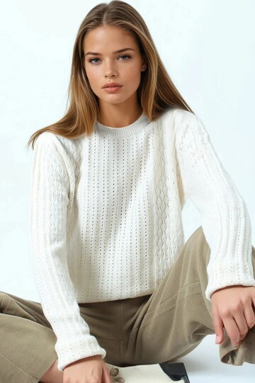 Ajur Desenli Ribanalı Triko Kazak