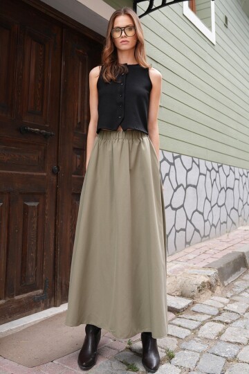 Beli Lastikli Kemer Detaylı Çift Cepli Midi Boy Etek