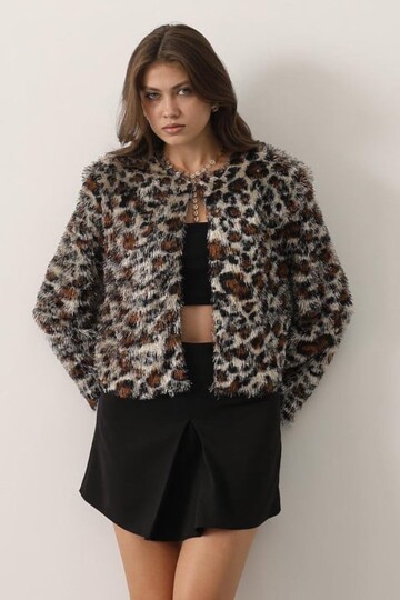 Bisiklet Yaka Astarlı Sakal Ip Ceket