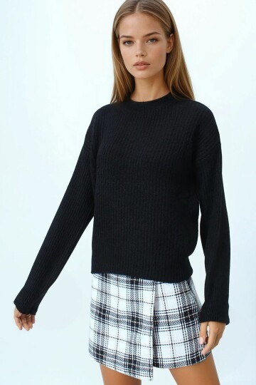 Bisiklet Yaka Düz Örgü Triko Kazak