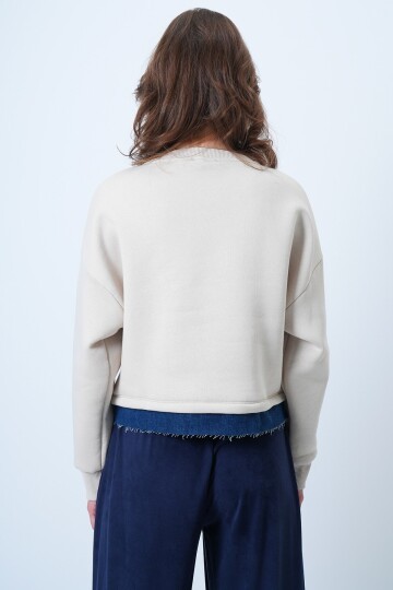 Bisiklet Yaka Jean Garneli Ve Nakışlı Şardonlu Tasarım Sweatshirt