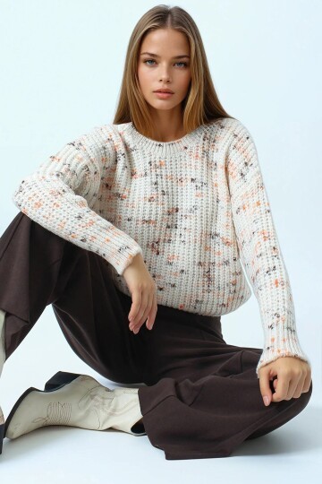 Bisiklet Yaka Renkli Nokta Desenli Triko Kazak