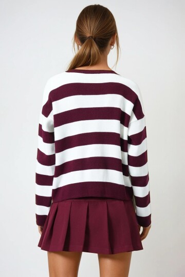 Bordo Kalın Çizgili Düğmeli Triko Hırka