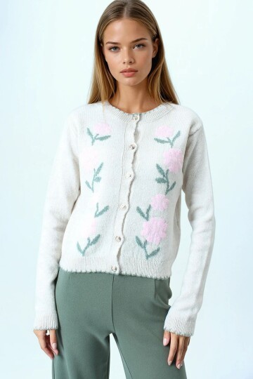 Çiçek Desenli Düğmeli Triko Hırka