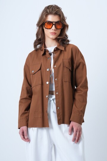 Çift Cepli Çıt Çıt Kapamalı Oversize Gömlek Gabardin Ceket