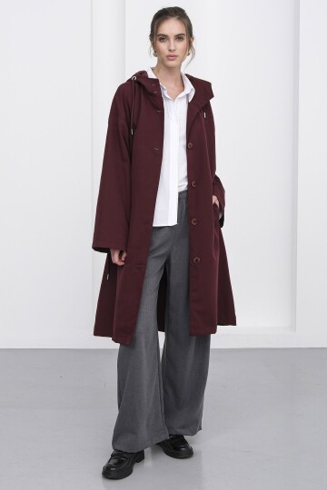 Çift Cepli Kapüşonlu Beli Bağlamalı Düğme Kapamalı Astarlı Trençkot