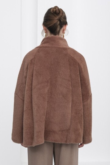 Çift Cepli Kruvaze Yaka Yumoş Ceket