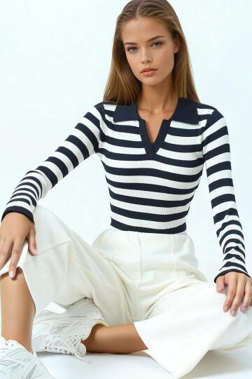 Çizgili Polo Yaka Kısa Kollu Triko Bluz