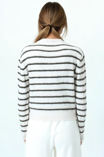 Çizgili Tüylü Dokulu Bisiklet Yaka Triko Kazak