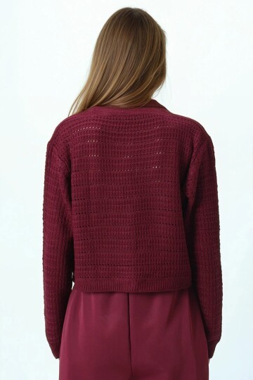 Dokulu Örgü Desenli Uzun Kollu Düğmeli Triko Hırka