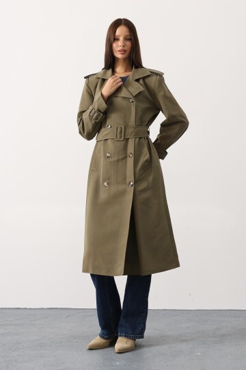 Düğmeli Kemer Kapamalı Vatkalı Astarlı Çift Cepli Uzun Trençkot