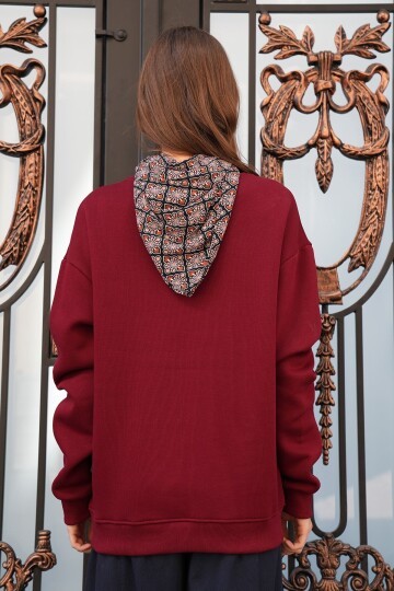 Fular Detaylı Bisiklet Yaka İçi Şardonlu Sweatshirt