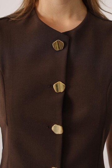 Gold Düğme Detaylı Yelek Ve Pileli Palazzo Pantolon Takım