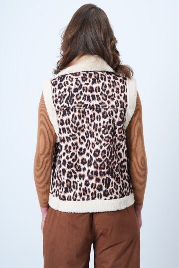 İçi Kürklü  Kruvaze Yaka Leopar Yelek