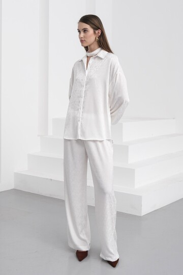 Jakar Desen Saten Gömlek Ve Pantolon Takım