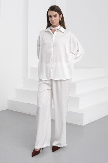 Jakar Desen Saten Gömlek Ve Pantolon Takım