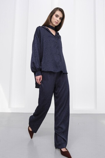 Jakar Desen Saten Gömlek Ve Pantolon Takım