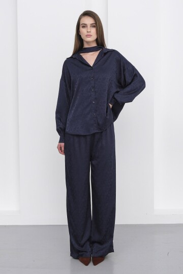 Jakar Desen Saten Gömlek Ve Pantolon Takım