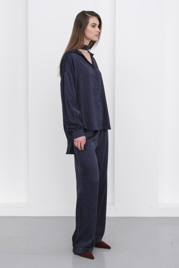 Jakar Desen Saten Gömlek Ve Pantolon Takım