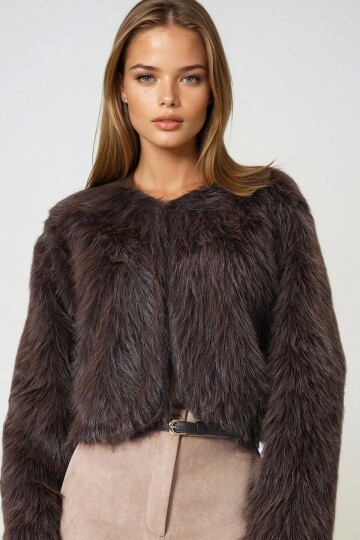 Kahverengi Agraflı Astarlı Püsküllü Crop Kürk Ceket