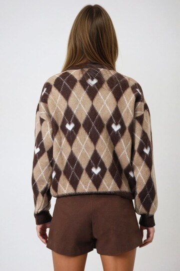 Bisiklet Yaka Kalp ve Baklava Desenli Yumoş Kazak