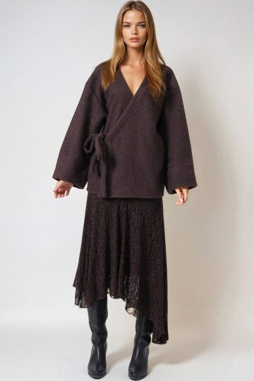 Kahverengi Kruvaze Yaka Yandan Bağlamalı Premium Ceket