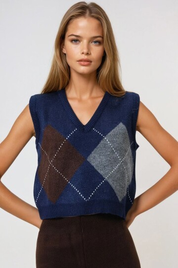 Kare Desenli V Yaka Kolsuz Hırka