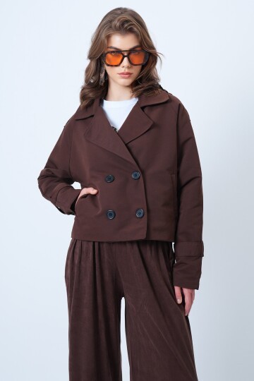 Kruvaze Yaka İçi Astarlı Kısa Trenç Ceket