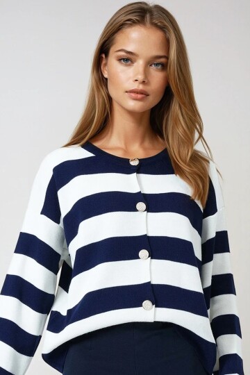 Lacivert Kalın Çizgili Düğmeli Triko Hırka