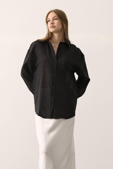 Mini Taş İşlemeli Kırışık Dokulu Oversize Gömlek