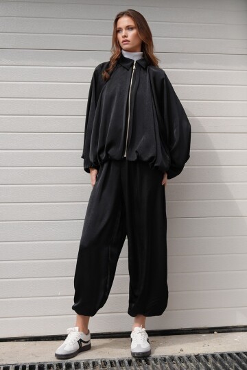 Polo Yaka Yarasa Kol Fermuar Kapamalı Ceket Ve Beli Lastlikli Pantolon Salaş Takım