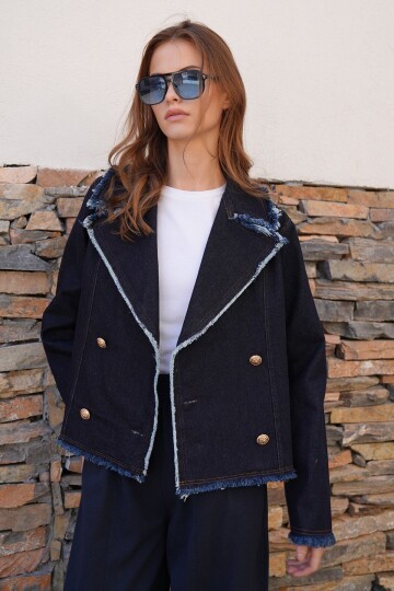 Püskül Detaylı Düğme Kapamalı Kruvaze Yaka Denim Ceket