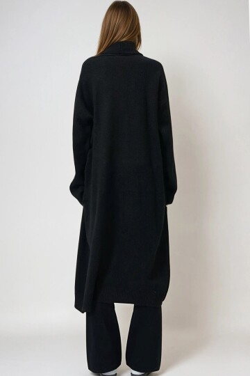 Siyah Çift Yaka Uzun Triko Hırka