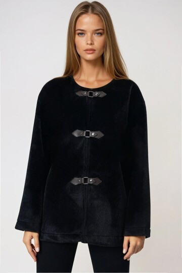 Siyah Çıtçıt Kapamalı Astarlı Püsküllü Ceket