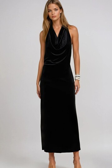 Siyah Sırtı Açık Derin Dekolteli Midi Elbise
