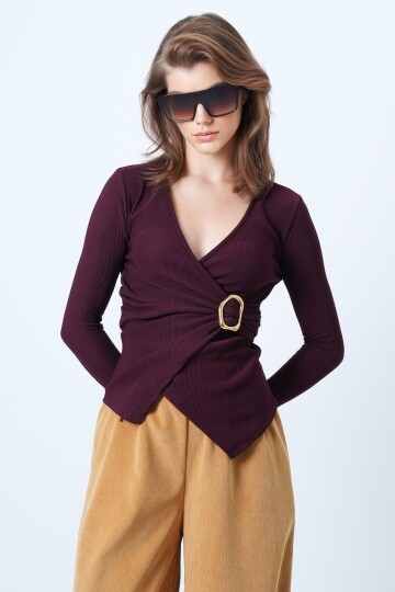 V Yaka Gold Aksesuarlı Ottaban Bluz