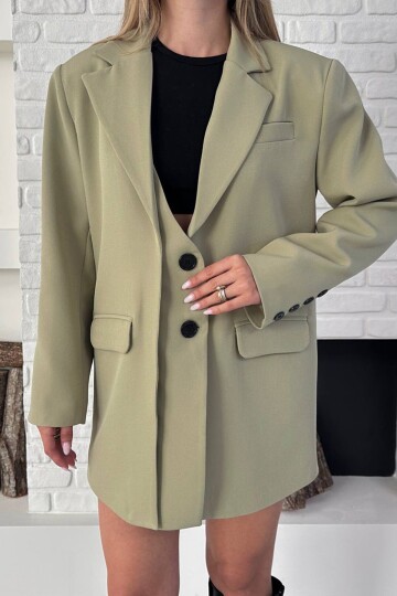 Asimetrik Kesim Düğme Kapamalı Cep Kapaklı Blazer Ceket