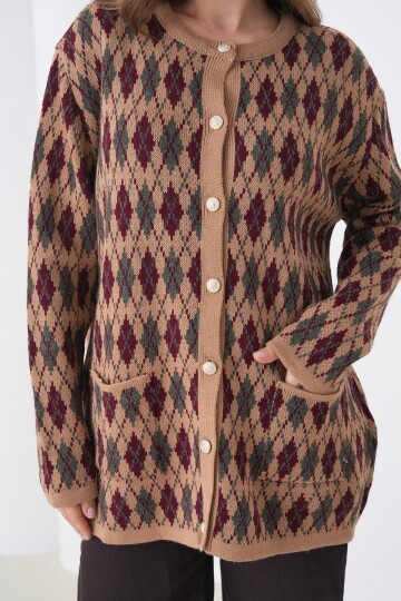 Baklava Desenli Düğmeli Cepli Triko Hırka