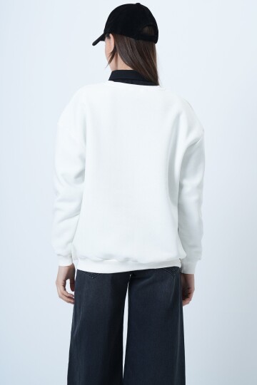 Bisikle Yaka 3 İplik Oversize Basic Sweatshirt